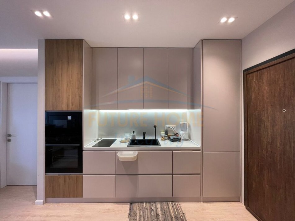 Tirane, shitet apartament 2+1+Ballkon Kati 6, 210.000 € (Hoxha Tahsim)