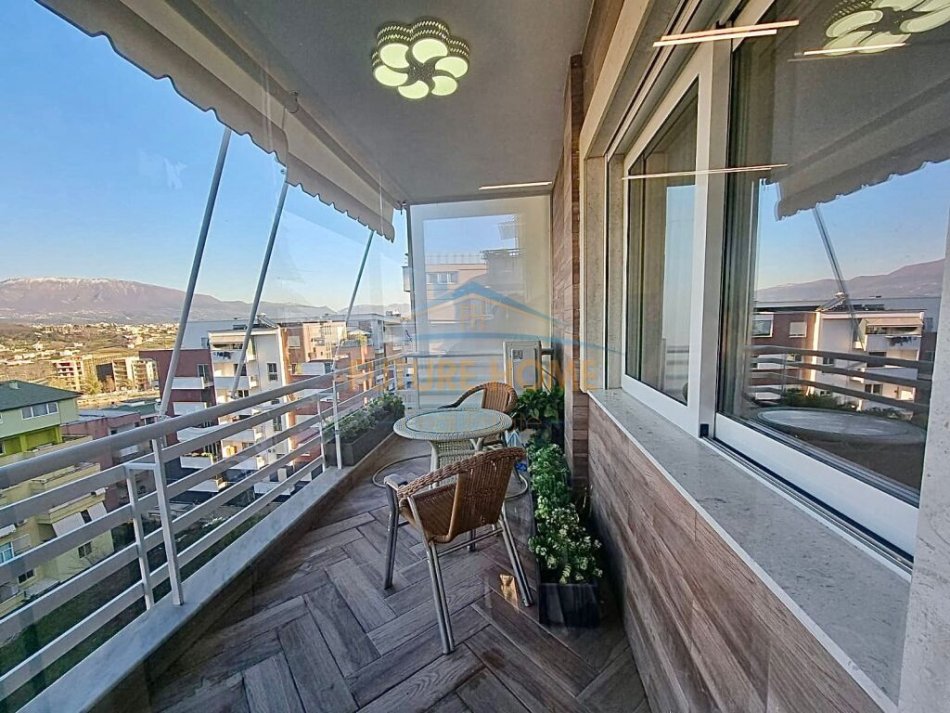 Tirane, shitet apartament 2+1+Ballkon Kati 3, 115 m² 245.000 € (LIQENI THATE)