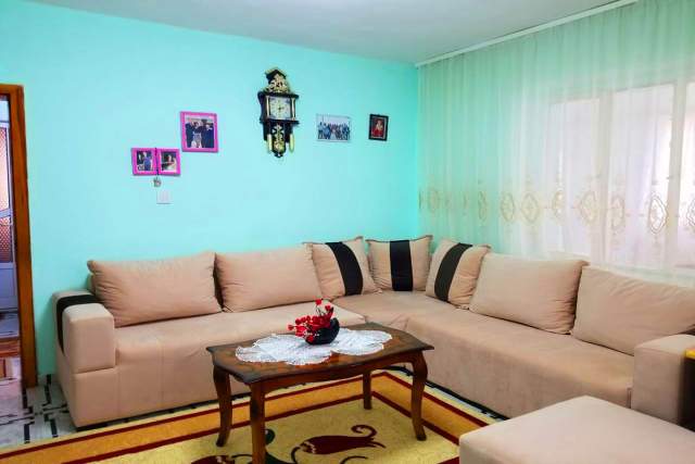 Elbasan, shitet apartament 73 m² 45.000 Euro