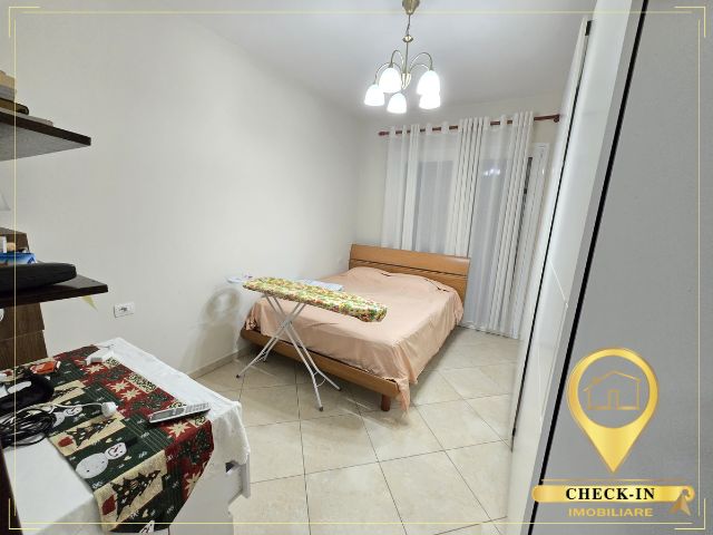 Tirane, jepet me qera apartament 2+1+Aneks+Ballkon Kati 1, 110 m² 600 € (Tefta Tashko)