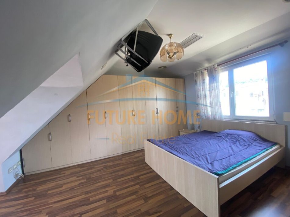 Tirane, shes apartament duplex 4+1+Ballkon Kati 4, 220 m² 282.000 € (Rezidenca Kodra e Diellit 1)