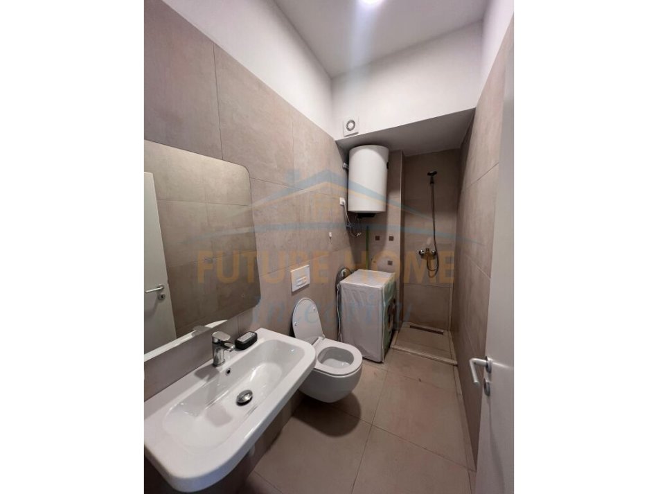 Tirane, shitet 1+1 Kati 1, 33 m² 47.000 € (Ali Dem)