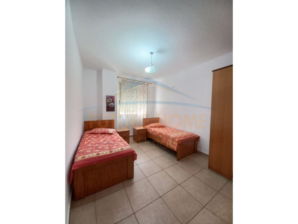 Tirane, jepet me qera apartament 2+1 Kati 7, 110 m² 600 € (Selvia)