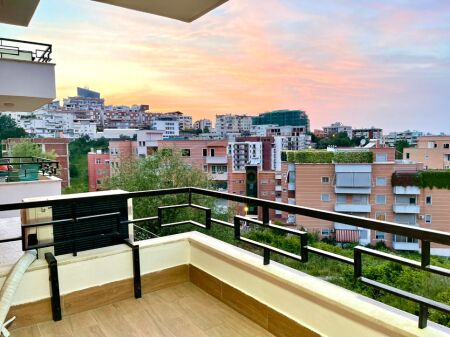 Tirane, shitet 2+1 Kati 2, 139 m² 275.000 € (Kopshti Botanik, Tirane, AREA42670)