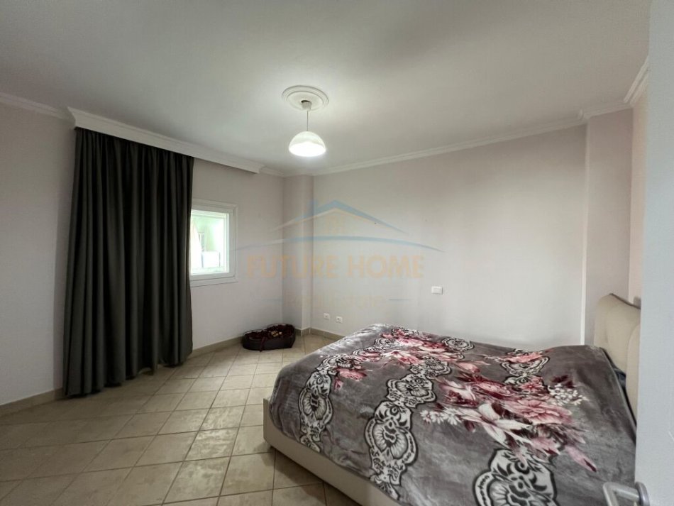 Tirane, shes apartament 3+1+Aneks+Ballkon Kati 8, 125 m² 220.000 € (KOMUNA PARISIT)