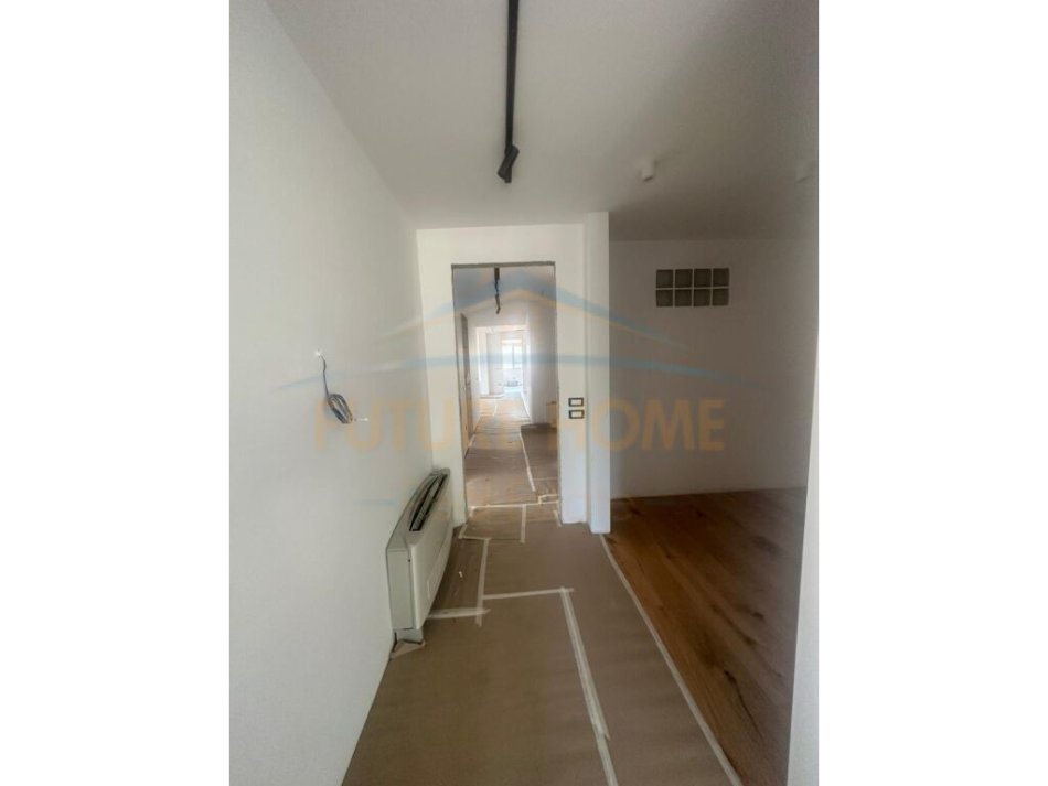 Tirane, shitet apartament+verande | Penthouse 3+1+Ballkon Kati 5, 86 m² 600.000 € (Liqeni i Thate)