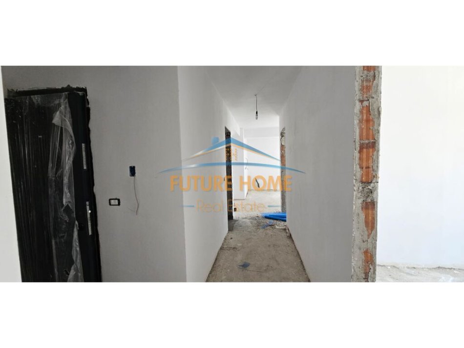 Tirane, shitet apartament 3+1 , 124 m² 221.000 € (Kodra Diellit 2)