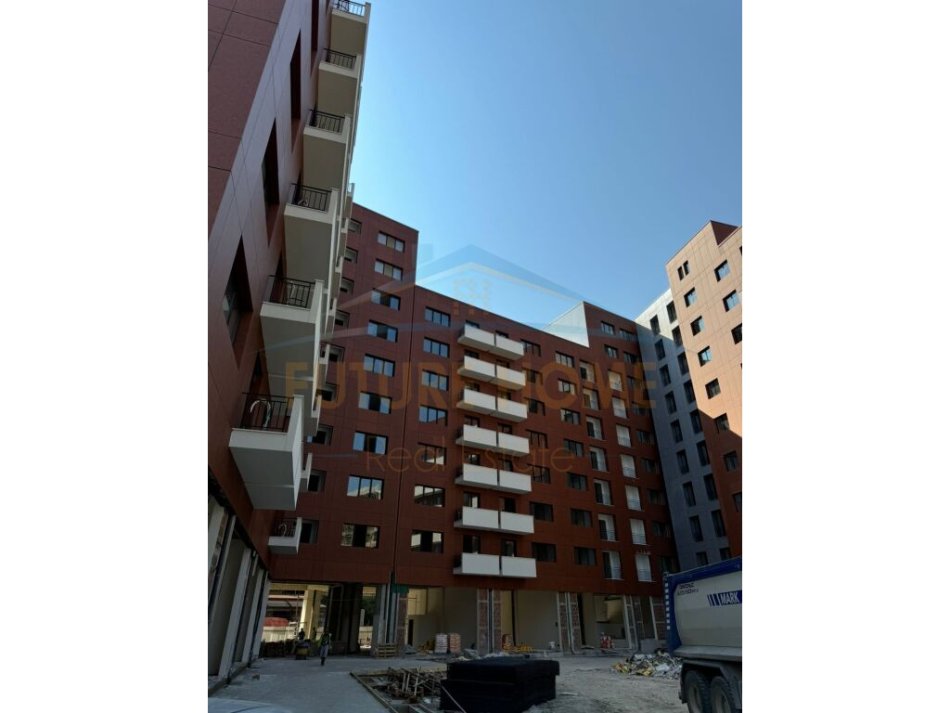 Tirane, shitet apartament 1+1 Kati 8, 80 m² 96.360 € (UNAZA E RE)