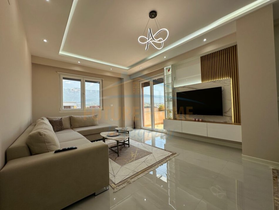 Tirane, shitet apartament 2+1+Ballkon Kati 8, 105 m² 235.000 € (Ali Demi)