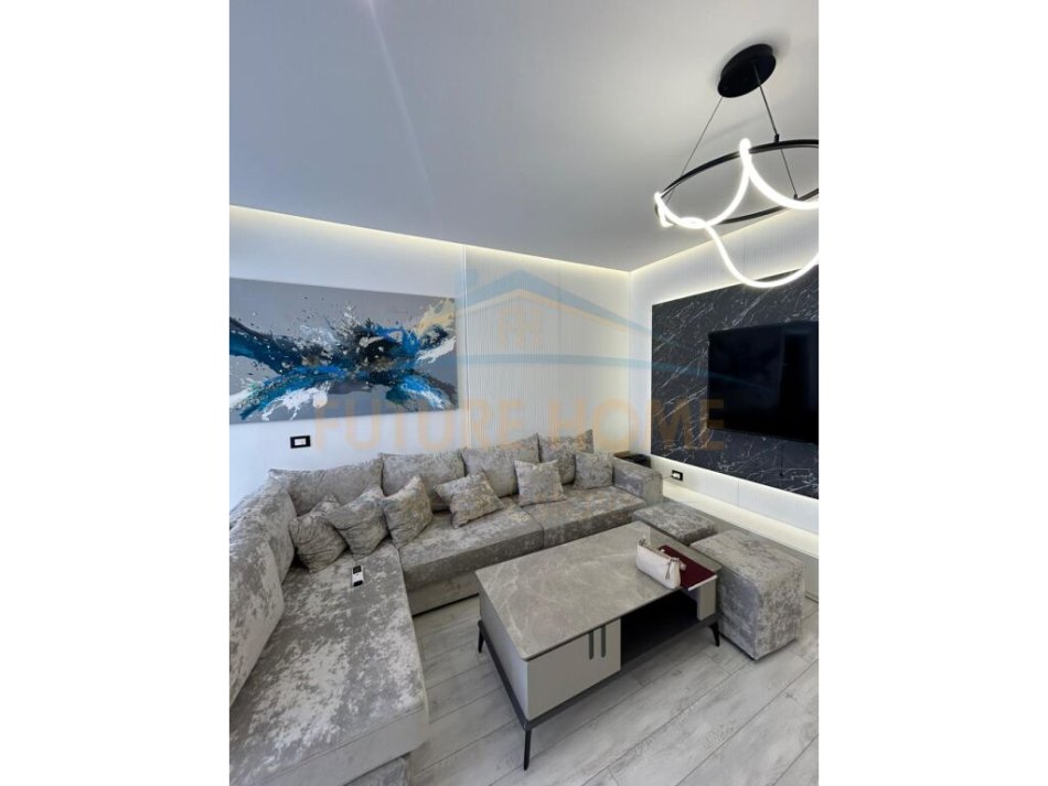 Tirane, shitet apartament 3+1 Kati 7, 111 m² 330.000 € (Kompleksi Delijorgji)
