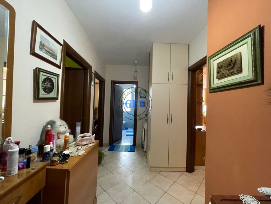 Durres, shitet apartament 2+1+Ballkon, Kati 5, 92 m² 86,000 € (Stadiumi)