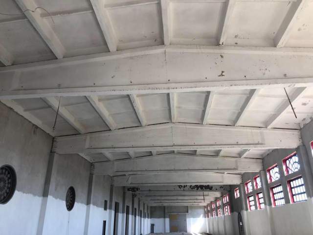 Elbasan, jepet me qera ambjent biznesi 6.000 m² 2.000 Euro