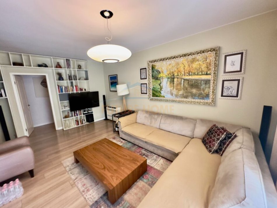 Tirane, shitet apartament 3+1+Ballkon Kati 5, 125 m² 196.000 € (5 Maji)