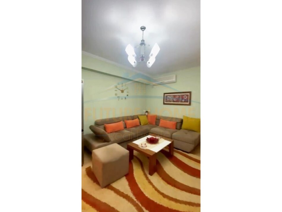 Durres Plazh, shitet apartament 2+1 , (Pavarsia)