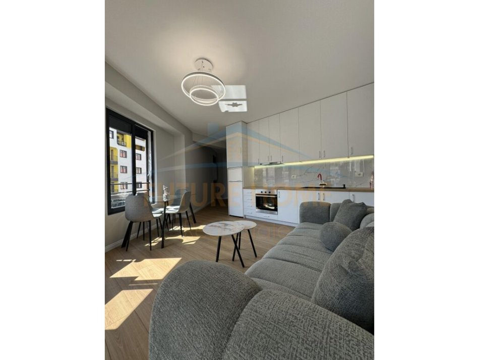 Tirane, shitet 2+1 Kati 3, 77 m² 128.000 € (Bulevardi Migjeni&#039;&#039;, Unaza e Re)