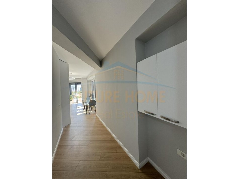 Tirane, shes apartament 2+1+Ballkon Kati 3, 88 m² 128.000 € (BULEVARDI MIGJENI . YZBERISHT)