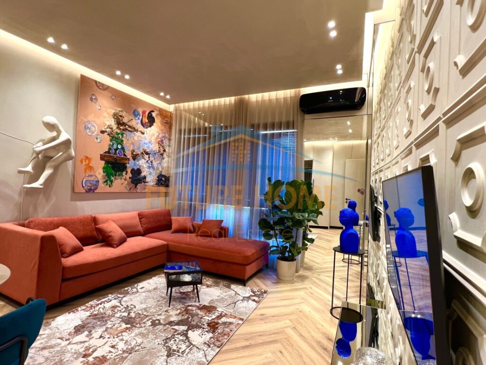Tirane, jepet me qera 1+1 Kati 6, 1.000 € (Rruga e Kavajes)