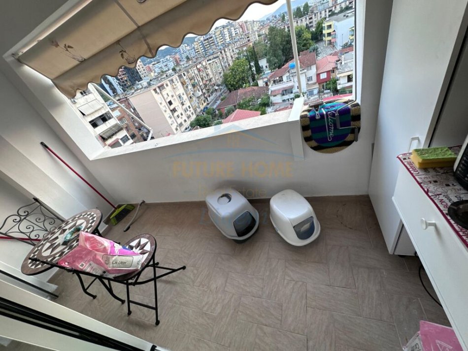 Tirane, shes apartament 2+1+Ballkon Kati 6, 88 m² 320.000 € (Rruga e Kavajes)