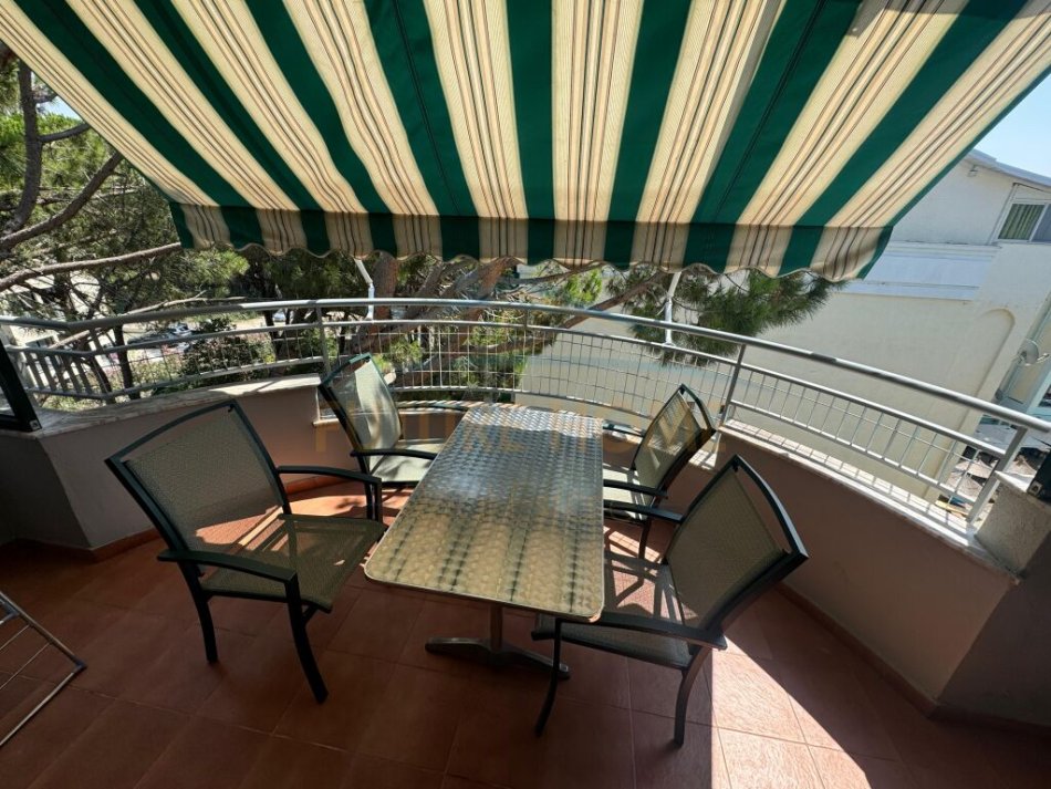Durres, shitet apartament 1+1+Ballkon Kati 5, 62 m² 91.000 € (Mali i Robit , Durres)