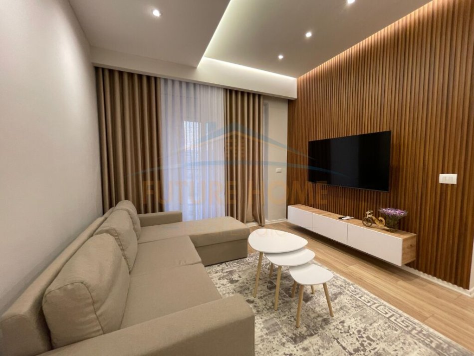 Tirane, jepet me qera apartament 1+1+Ballkon Kati 3, 64 m² 550 € (Jordan Misja)