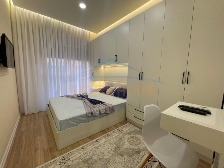 Tirane, jepet me qera apartament 1+1+Ballkon Kati 3, 64 m² 550 € (Jordan Misja)