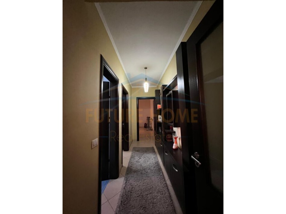 Tirane, shitet apartament 2+1+Ballkon Kati 5, 125 m² 150.000 € (shefqet kuka)