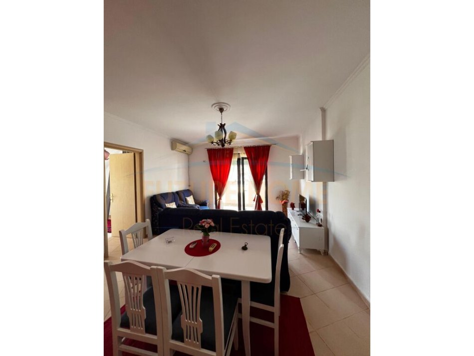 Tirane, shitet apartament 2+1+Ballkon Kati 5, 90 m² 108.000 € (Muhamed Deliu)