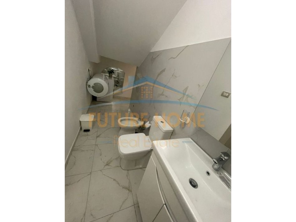 Tirane, jepet me qera 2+1 Kati 1, 83 m² 350 € (Rruga Teleferiku)