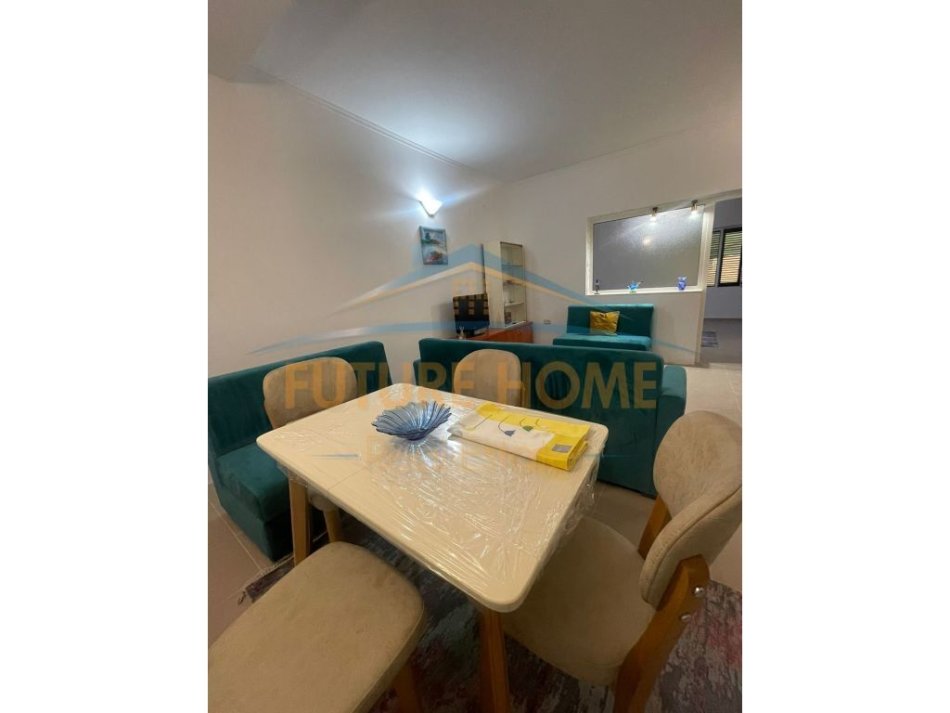 Tirane, jepet me qera 2+1 Kati 1, 83 m² 350 € (Rruga Teleferiku)