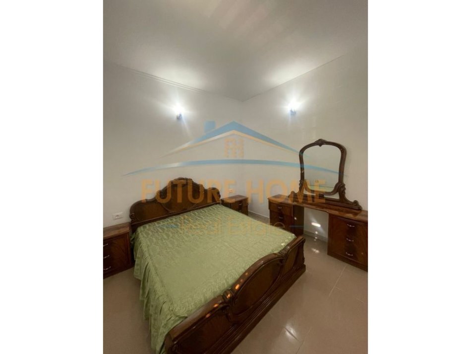 Tirane, jepet me qera 2+1 Kati 1, 83 m² 350 € (Rruga Teleferiku)
