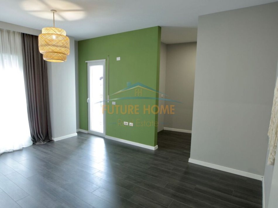 Tirane, shitet apartament 1+1+Ballkon Kati 2, 64 m² 170.000 € (Mahmut Fortuzi)