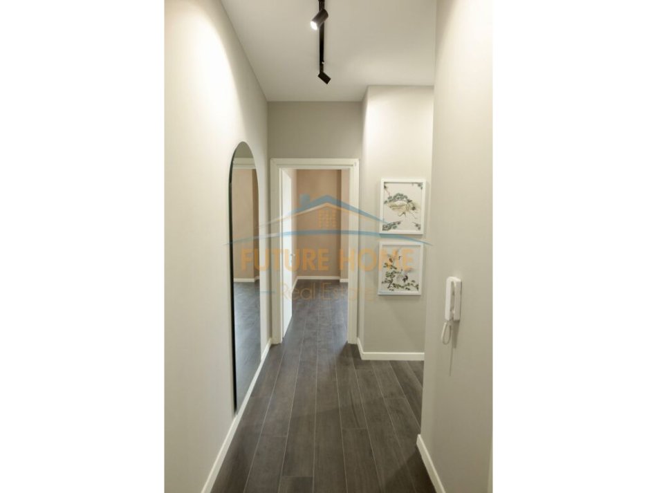 Tirane, shitet apartament 1+1+Ballkon Kati 2, 64 m² 170.000 € (Mahmut Fortuzi)