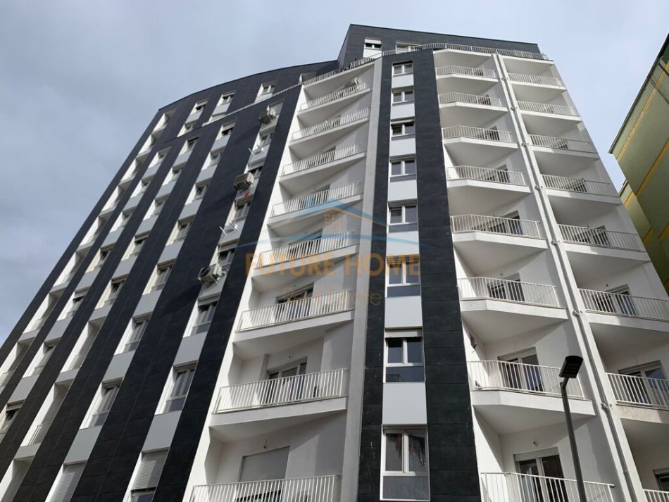Tirane, shitet apartament 1+1+Ballkon Kati 2, 64 m² 170.000 € (Mahmut Fortuzi)