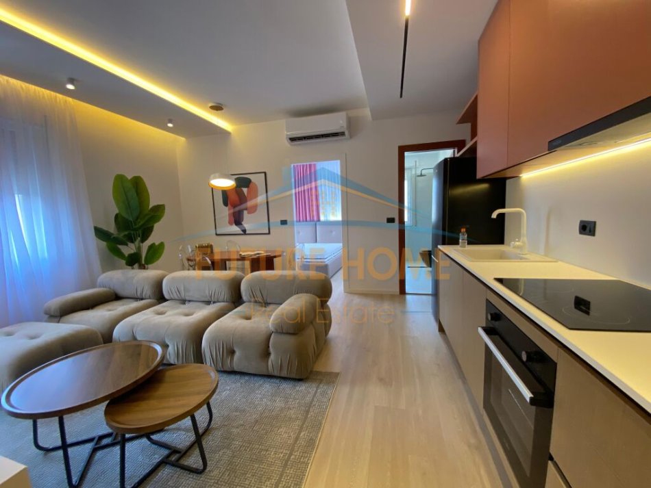 Tirane, shitet apartament 1+1 Kati 5, 66 m² 155.000 € (Komuna e Parisit)