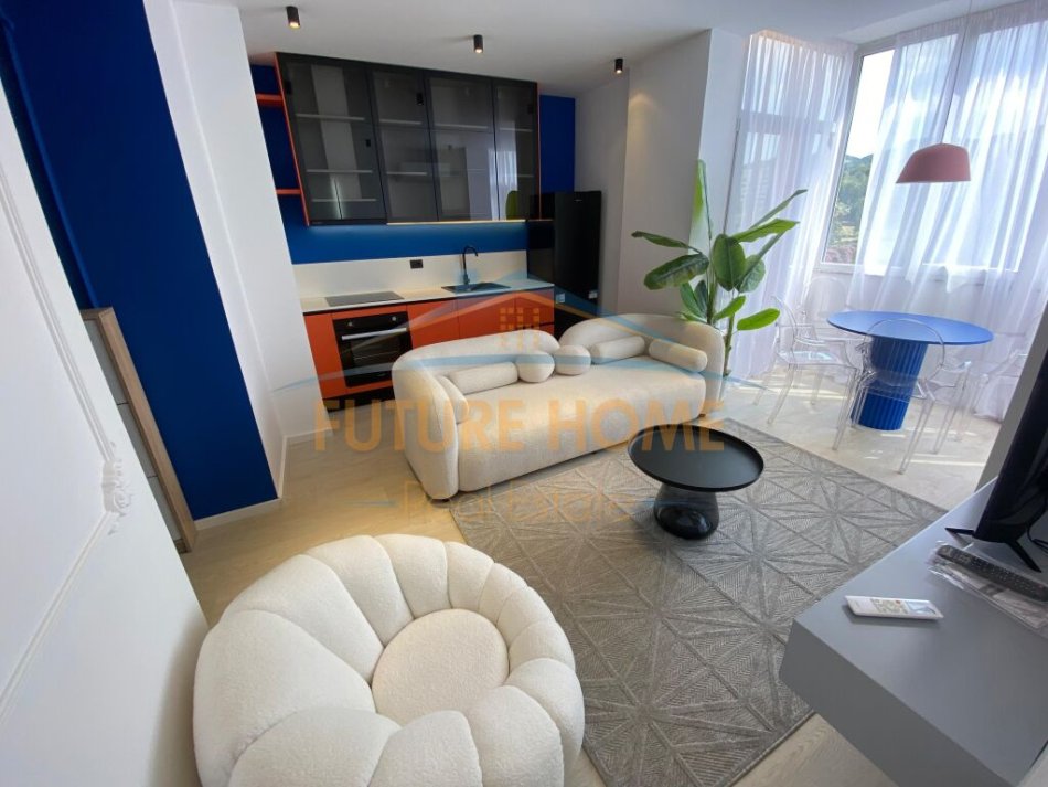 Tirane, shitet apartament 1+1 Kati 5, 48 m² 141.000 € (Komuna e Parisit)