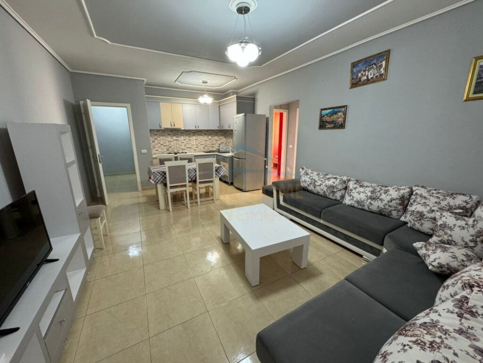 Tirane, shitet apartament 2+1 Kati 2, 92 m² 140.000 € (Kodra e Diellit)