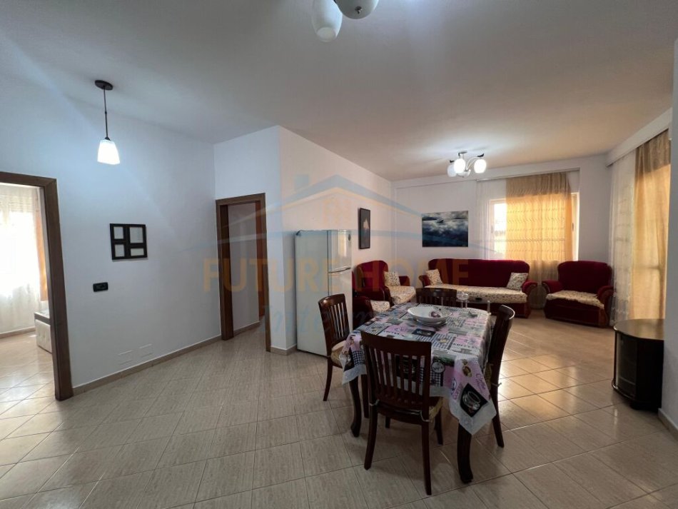 Tirane, jepet me qera 2+1 Kati 2, 95 m² 400 € (Kodra e Diellit)
