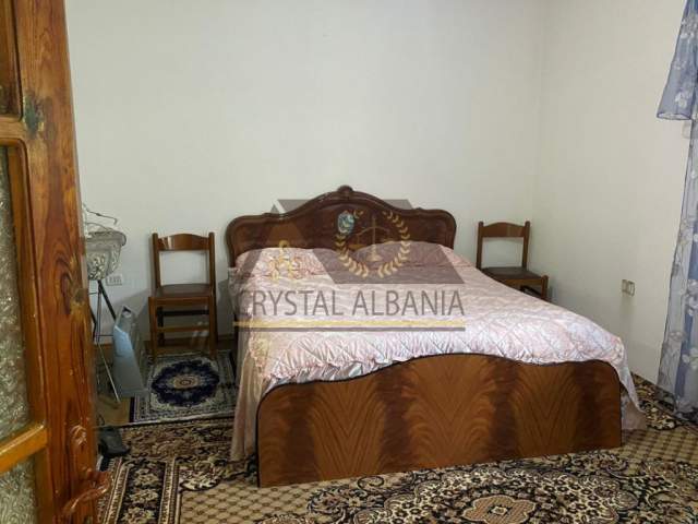 Tirane, shitet shtepi 2 Katshe 600 m² 300.000.000 Euro