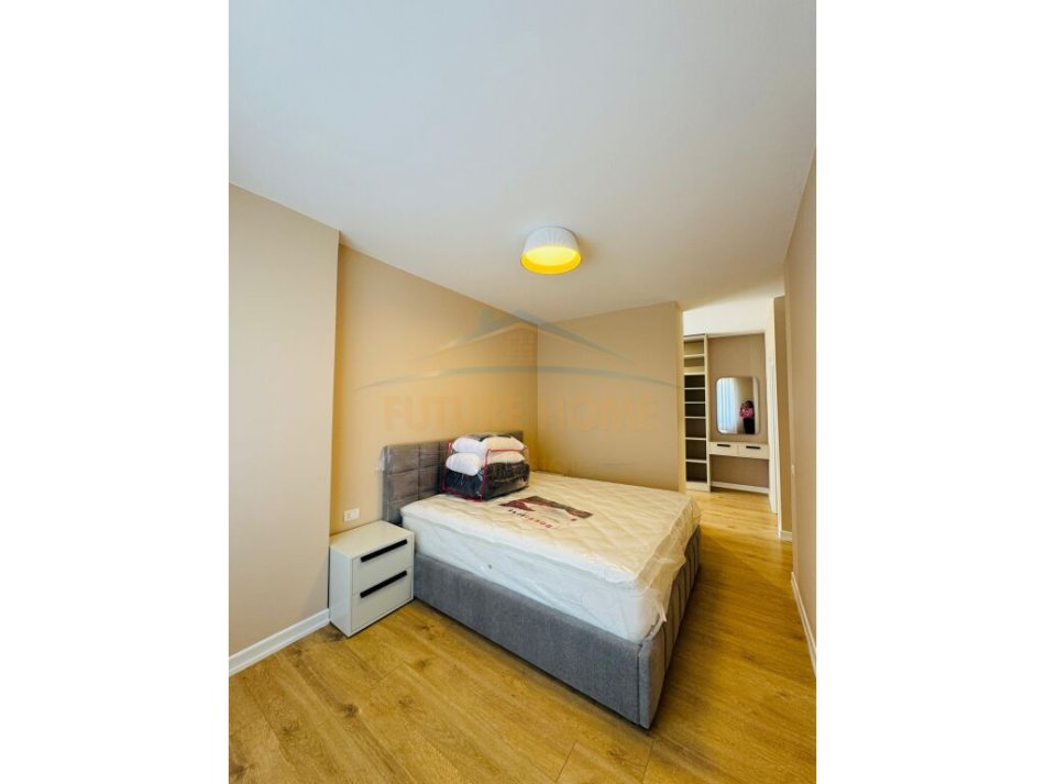 Tirane, jepet me qera apartament 2+1+Ballkon Kati 6, 102 m² 701 € (Don Bosko)