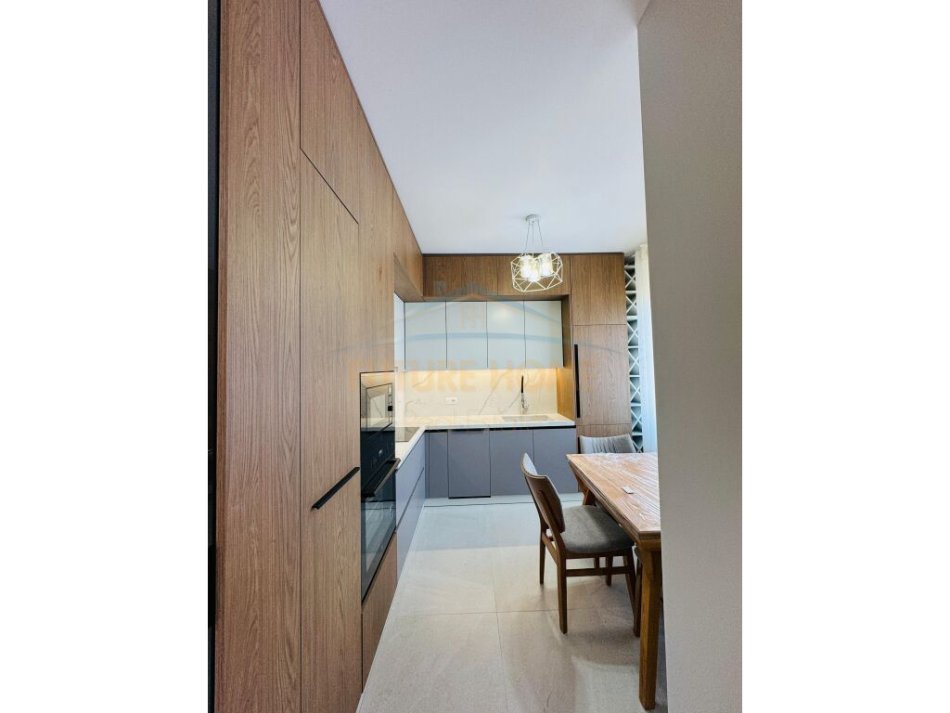 Tirane, jepet me qera apartament 2+1+Ballkon Kati 6, 102 m² 701 € (Don Bosko)