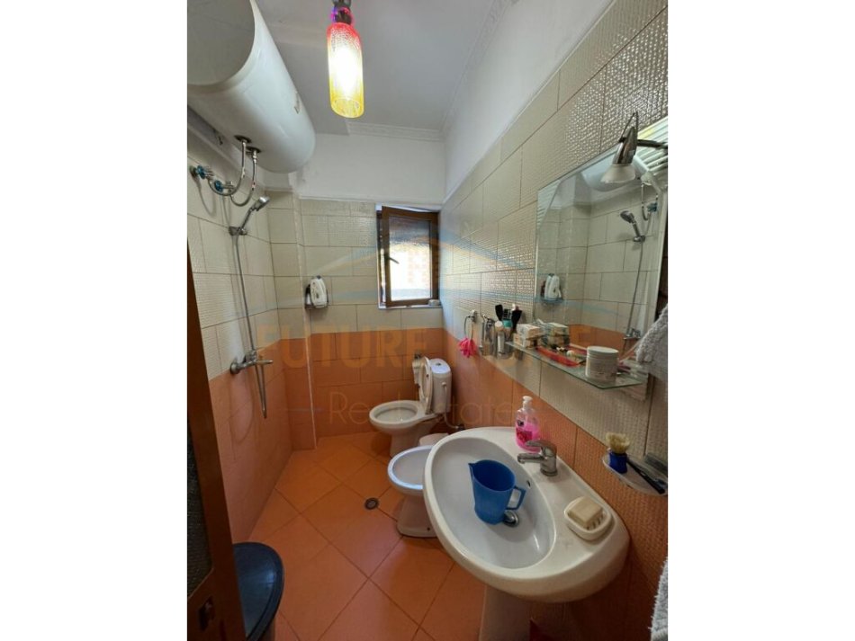 Tirane, shitet apartament 2+1 Kati 1, 102 m² 95.000 € (Allias)
