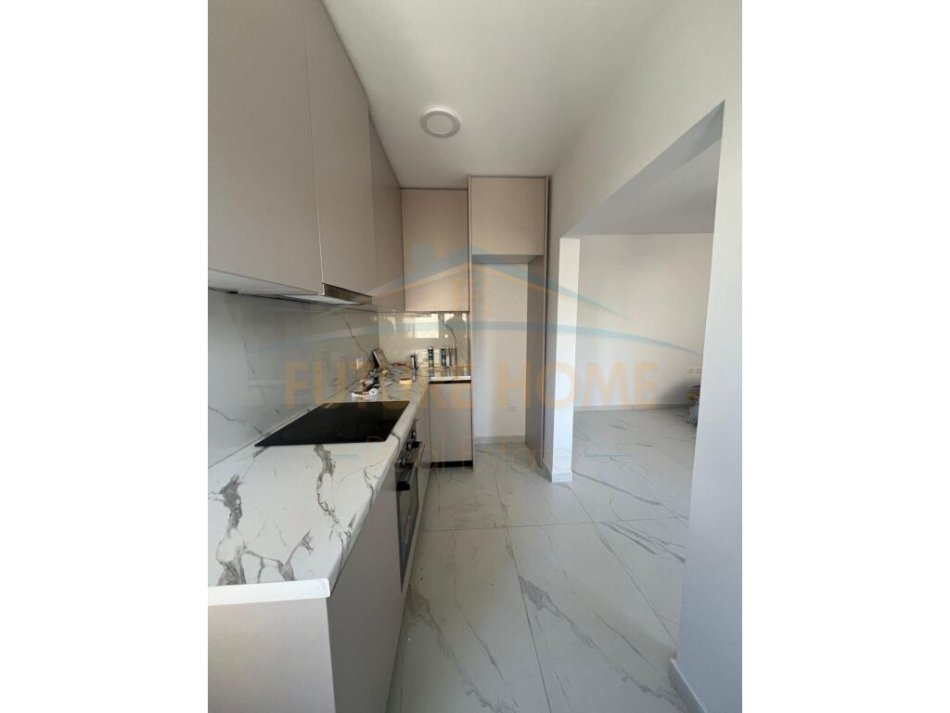 Tirane, jepet me qera apartament 2+1 Kati 3, 75 m² 500 € (Ndre Mjeda)