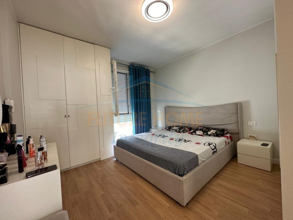 Tirane, shitet apartament 1+1+Ballkon Kati 9, 63 m² 130.000 € (DON BOSKO)