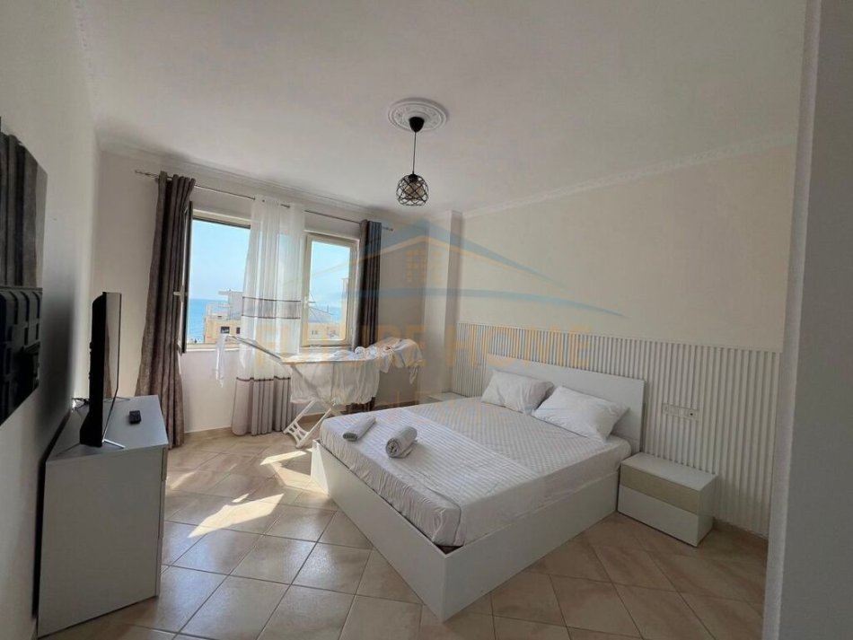 Durres, shitet apartament 3+1 Kati 8, 118 m² 140.000 € (Durres)