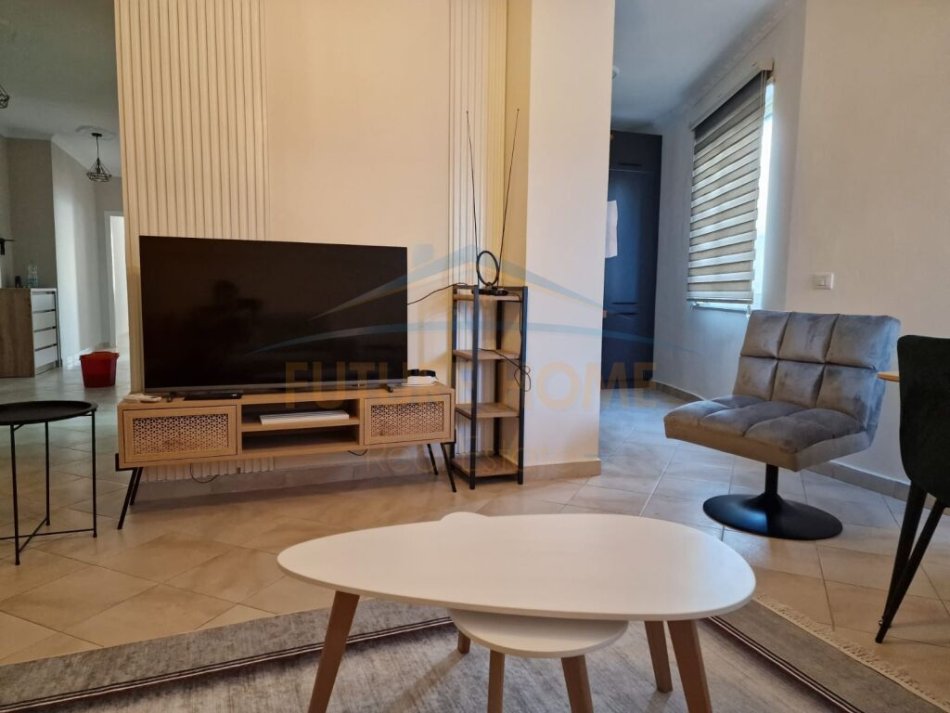 Durres, shitet apartament 3+1 Kati 8, 118 m² 140.000 € (Plazh Iliria)