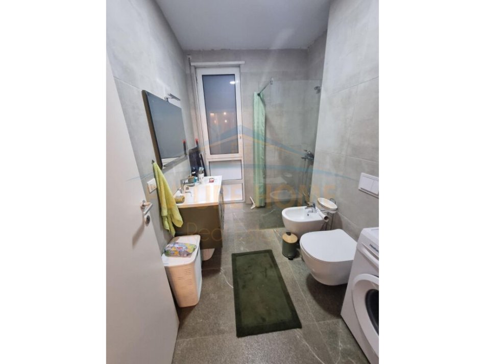Durres, shitet apartament 2+1 Kati 1, 90 m² 340.000 € (Gjiri i Lalezit)