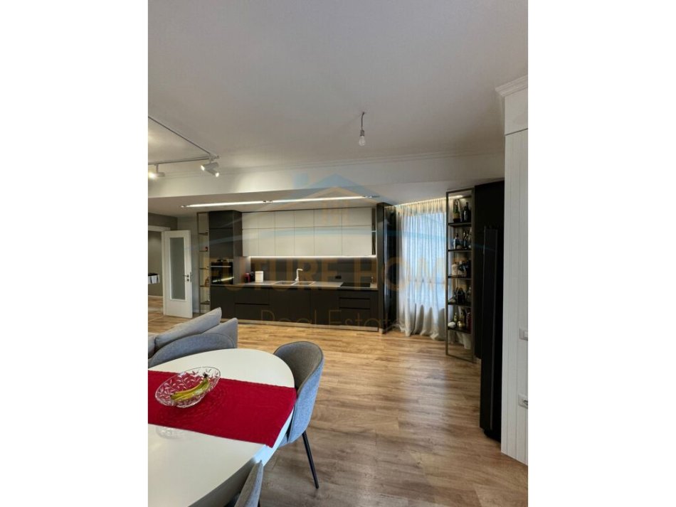 Tirane, shitet apartament 2+1 Kati 4, 111 m² 219.000 € (Rruga E Dibres)