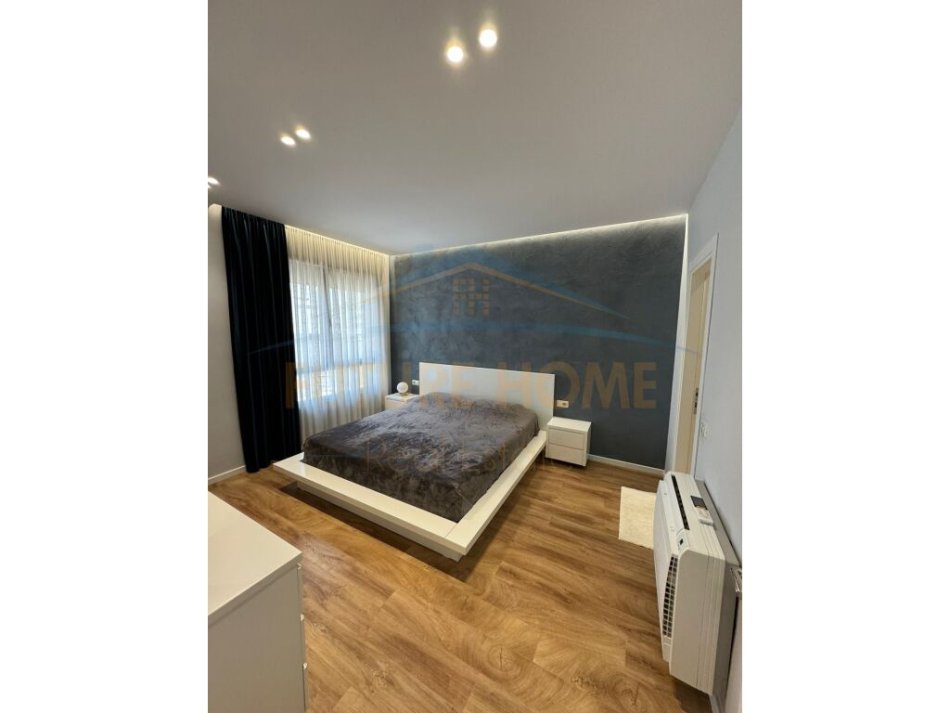 Tirane, shes apartament 2+1+Aneks+Ballkon Kati 4, 110 m² 219.000 € (RRUGA E DIBRES)
