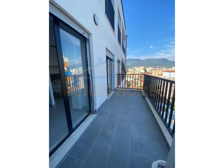 Tirane, shitet apartament 1+1 Kati 6, 48 m² 109.000 € (Rruga Gjon Buzuku)