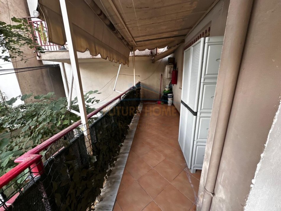 Tirane, shitet apartament 2+1+Ballkon Kati 2, 86 m² 93.000 € (Shefqet Kuka)